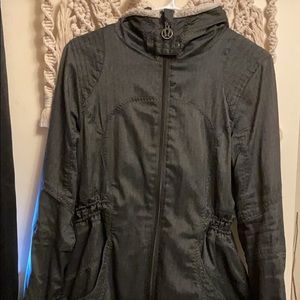 Size 6 lululemon jacket